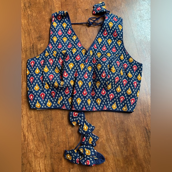 Indian Ethnic Wear - Traditional Chaniya Choli For Navratri - multicolored print - Picture 4 of 5